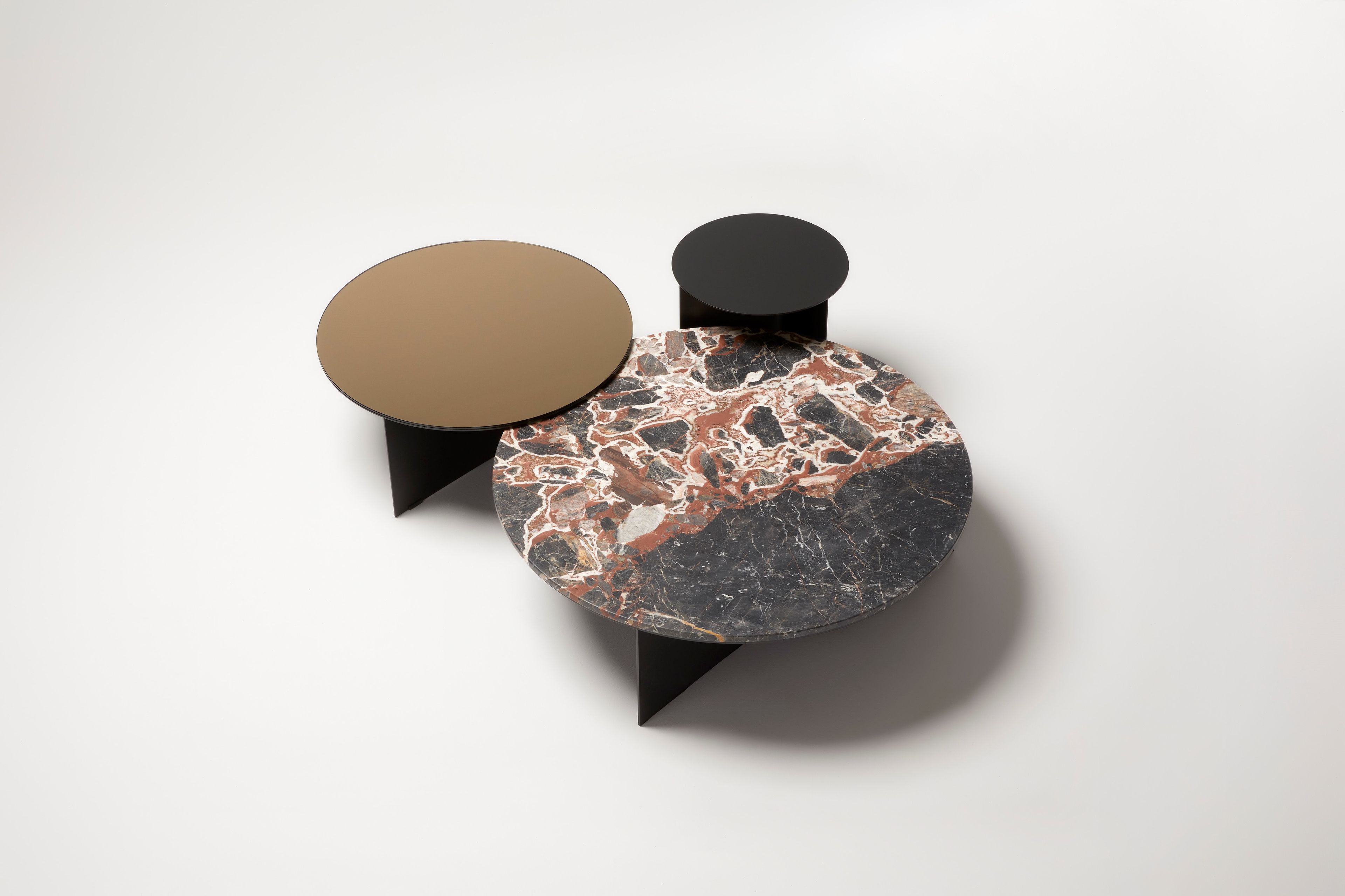 Круглый алюминиевый журнальный столик с порошковым покрытием Ross Gardam ARCH-00057248 - Вид №6