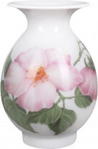 10592305 Императорский фарфоровый завод Ваза "Дикая роза" "Березка" ТН1 Фарфор твердый