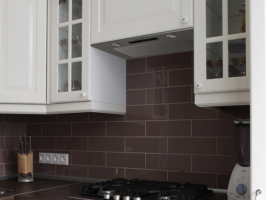 Crosby Light (C) 50CM INOX Вытяжка crosby light (c) 50 нержавейка/ • тип: встраиваемая• цвет: нержавеющая сталь• управление: ползунковое• ширина, мм: 500• полная потребляемая мощность, вт: 190• количество скоростей: 3• максимальная производительность, м3/ Santreyd  - Вид №7