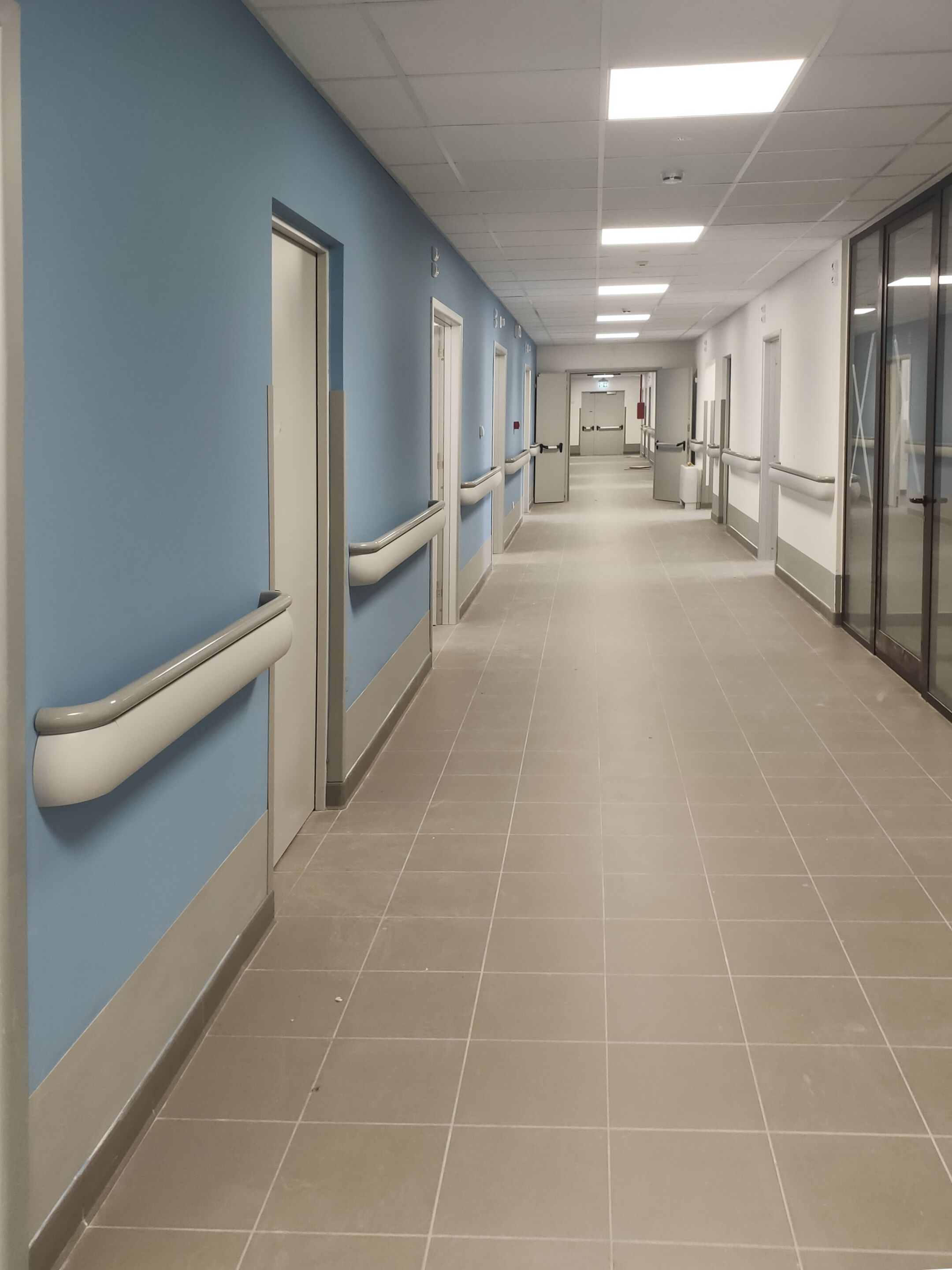 Защита бампера / поручня в Life-Blend® Styla BH.170 ANTILIGATURE ARCH-00001027