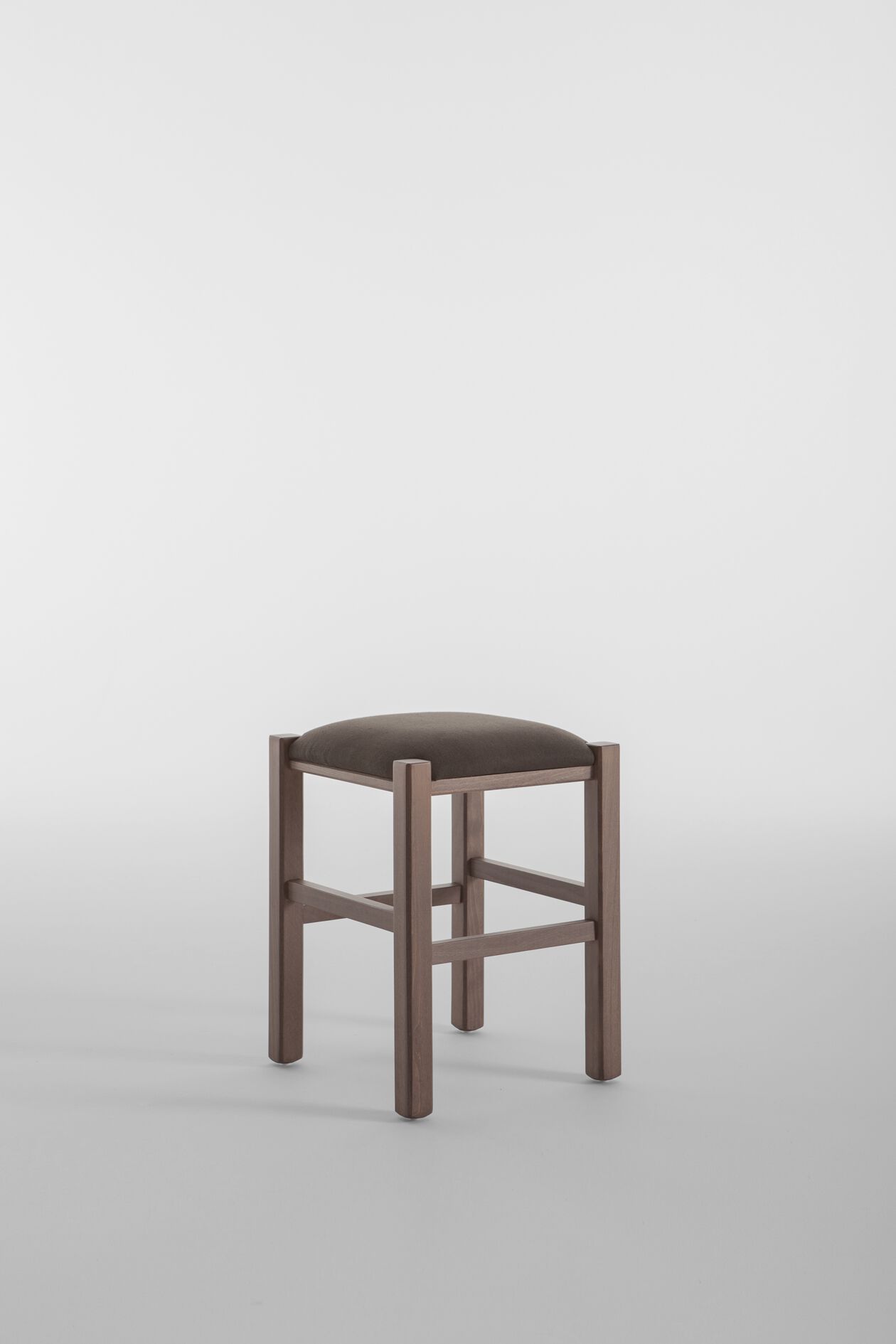 Низкий мягкий стул из бука Palma деревенский ARCH-00149487 - Вид №4