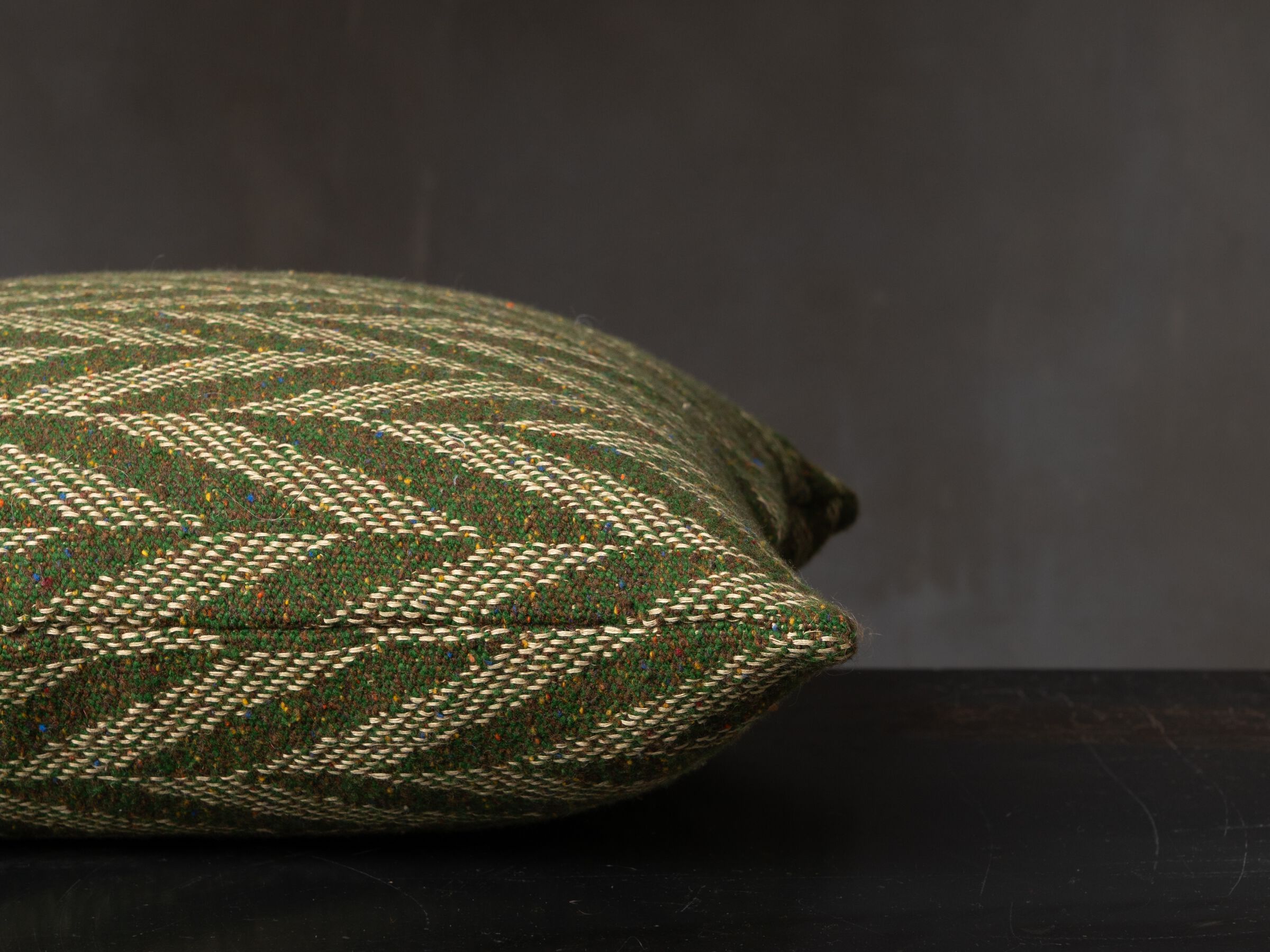 Квадратная подушка из шерсти и льна The House of Lyria DODOMA ARCH-00078133 - Вид №2