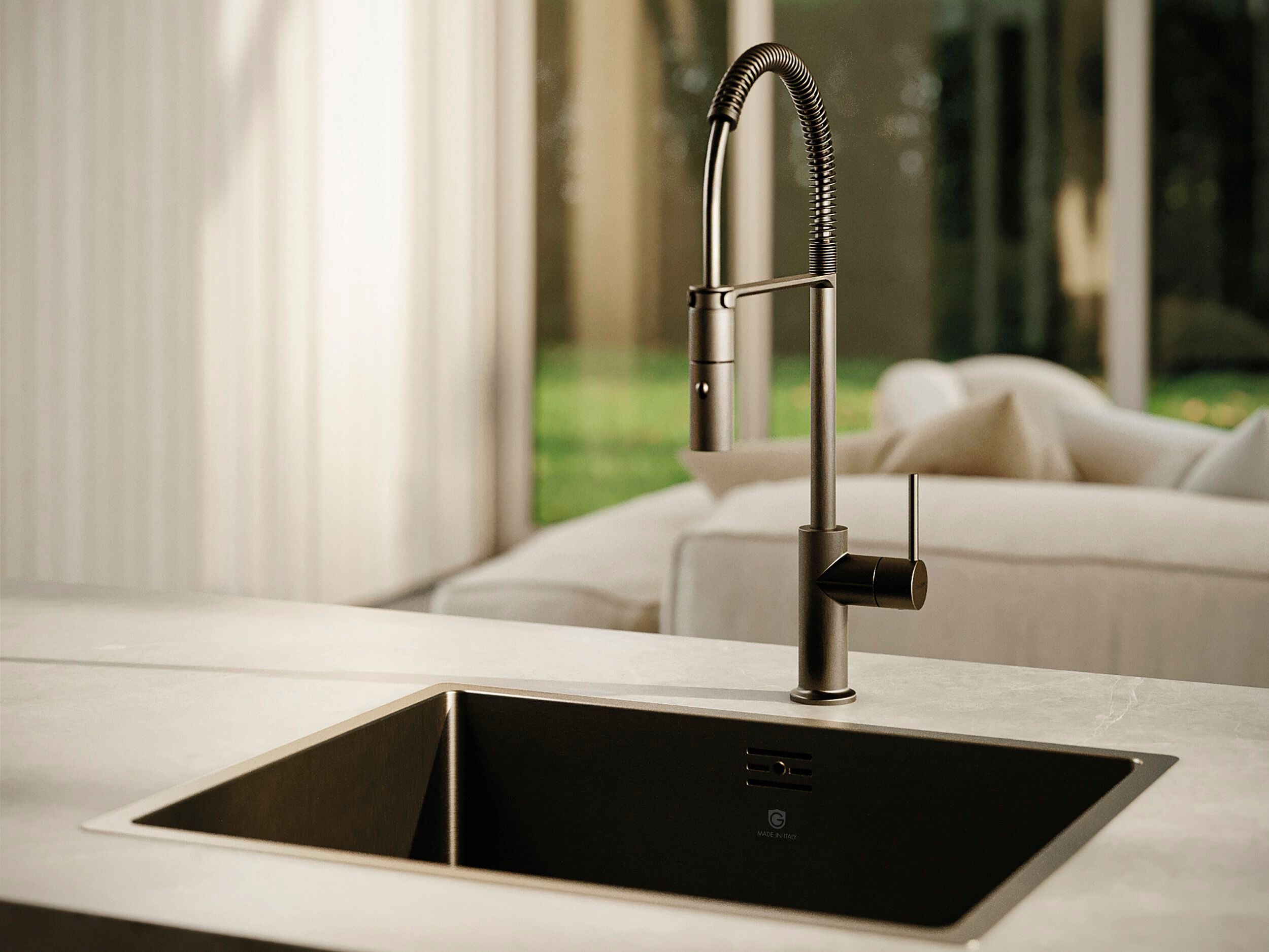 Однорычажный смеситель для кухни с выдвижным ручным душем GUGLIELMI RUBINETTERIE Sprint ARCH-00030603 - Вид №4