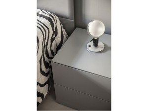 Тумбочка с ящиками