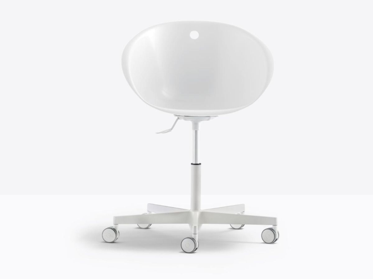 Поворотный рабочий стул из инженерного пластика с колесами Pedrali ARCH-00047142 - Вид №1