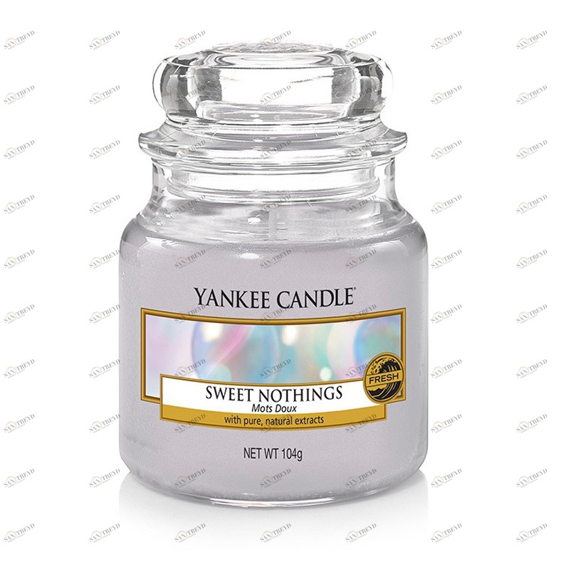 Свеча маленькая в стеклянной банке "Сладость" Sweet nothings 104гр 25-45 часов YANKEE CANDLE  267940 Фиолетовый 