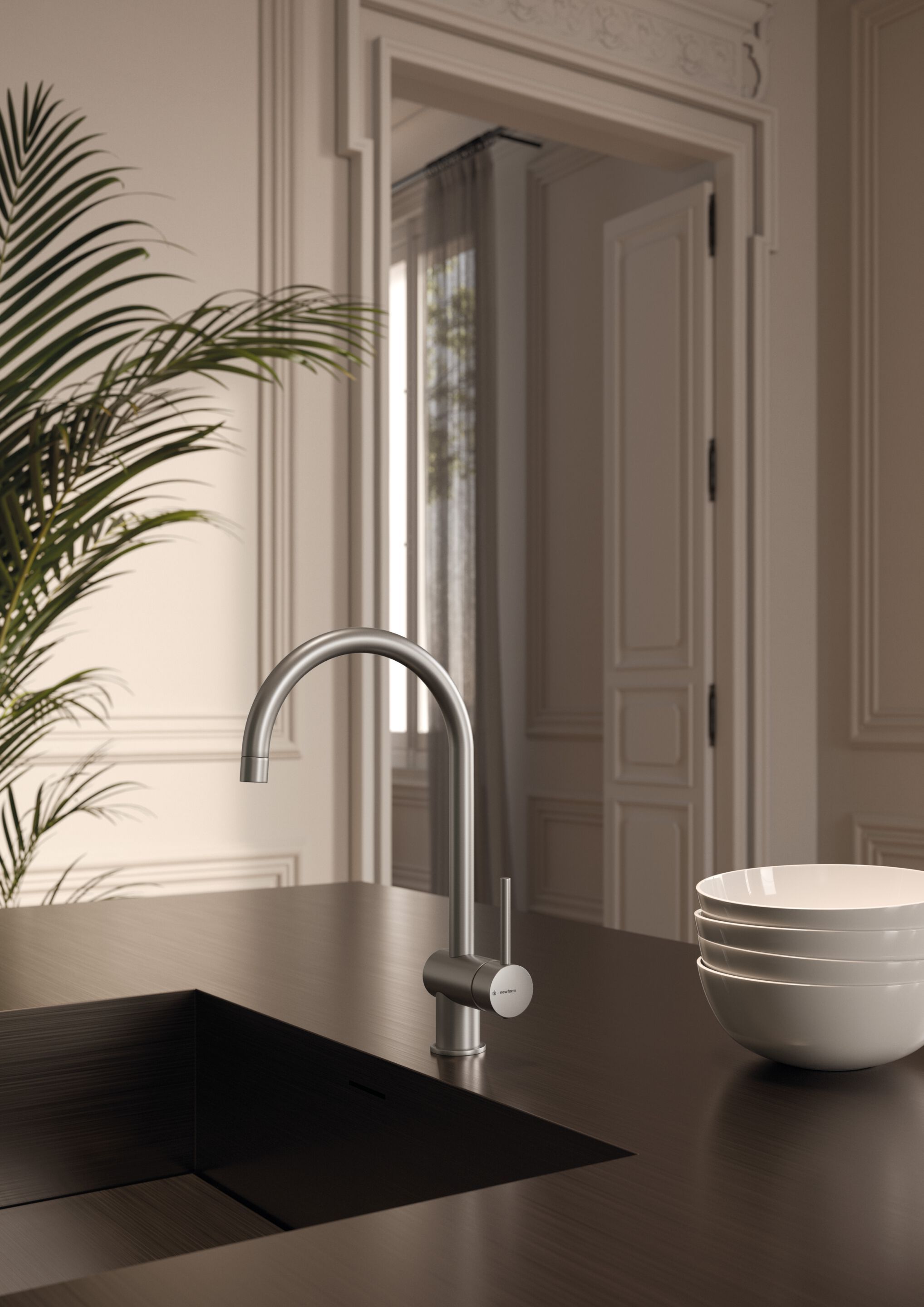 Смеситель для кухни с одним отверстием и поворотным изливом Newform XT KITCHEN ARCH-00069858 - Вид №1