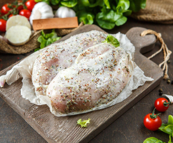 6298 Филе грудки куриное в кефирном маринаде с прованскими травами Вкусляндия  - Вид №1