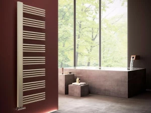 CORDIVARI Вертикальный полотенцесушитель с горячей водой Neo design