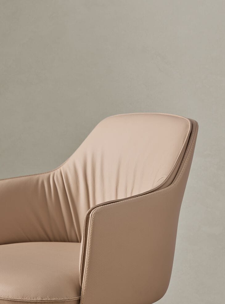 Мягкий тканевый стул с подлокотниками Mobboli Iggy ARCH-00005657 - Вид №1