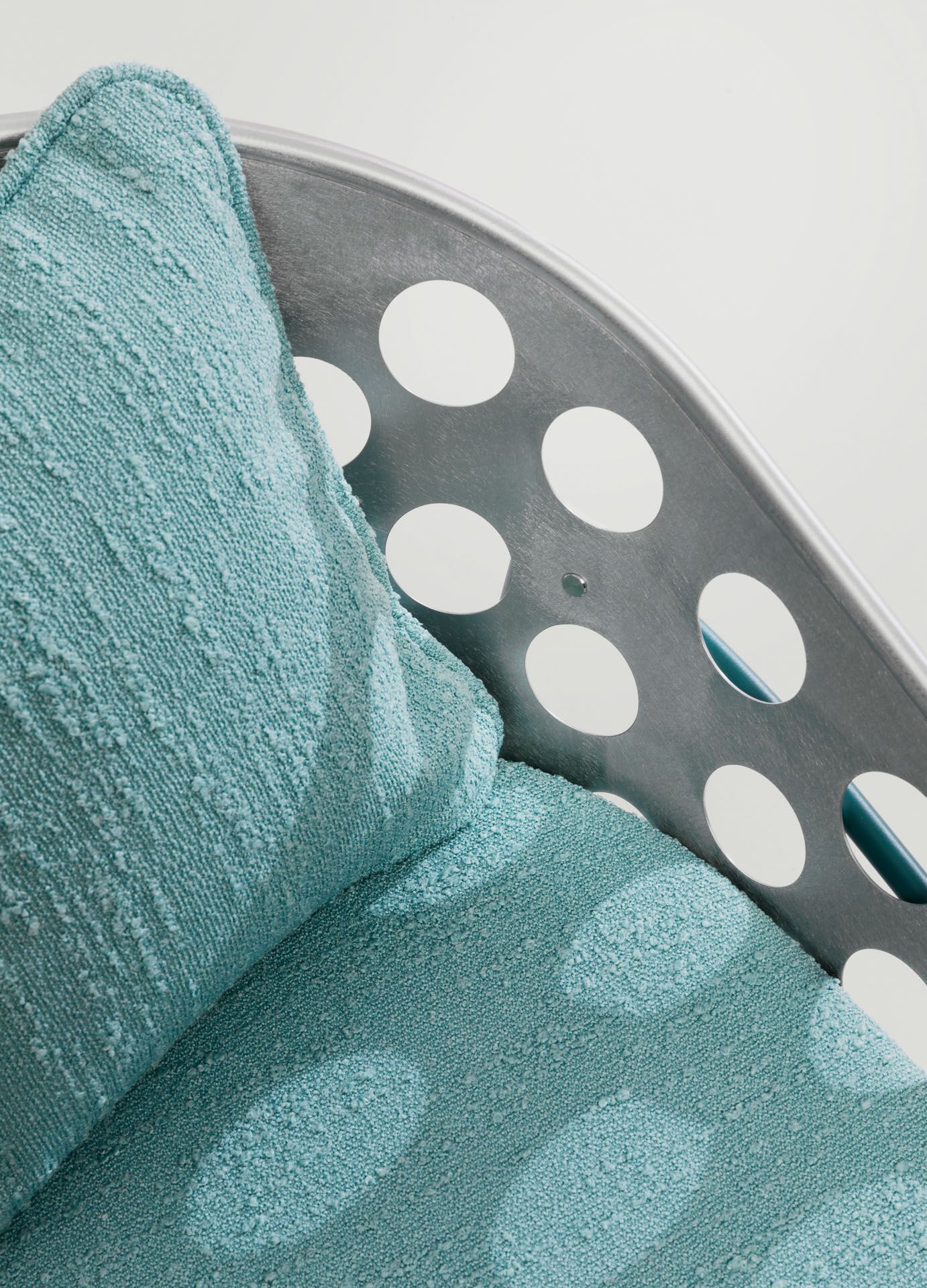 Окрашенный металлический стул с подлокотниками с мягким сиденьем Midj пузыри ARCH-00150460 - Вид №6