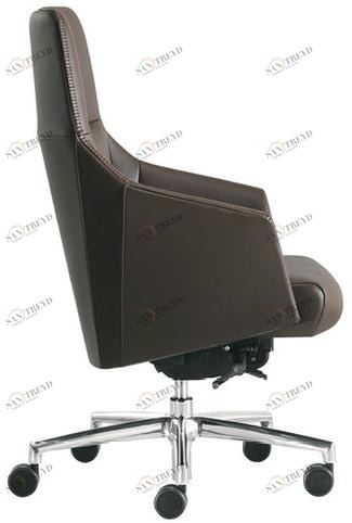 Sesta Стул для руководителя со средней спинкой Dama Da-107