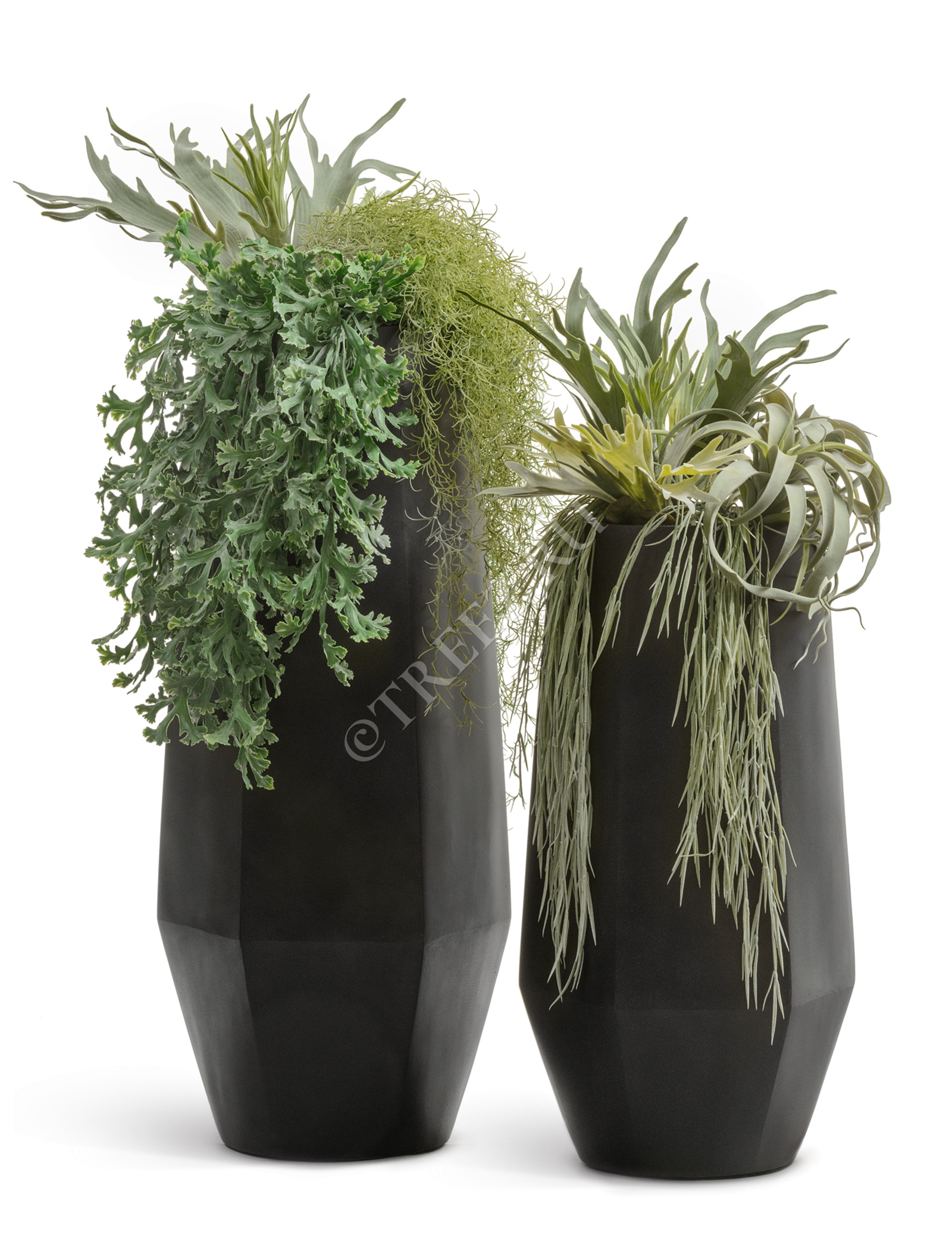 41.3321-08-048-BLCK-097 Кашпо  Effectory - серия Crystal - Высокий многогранник - Антрацит Цветочная коллекция  - Вид №7