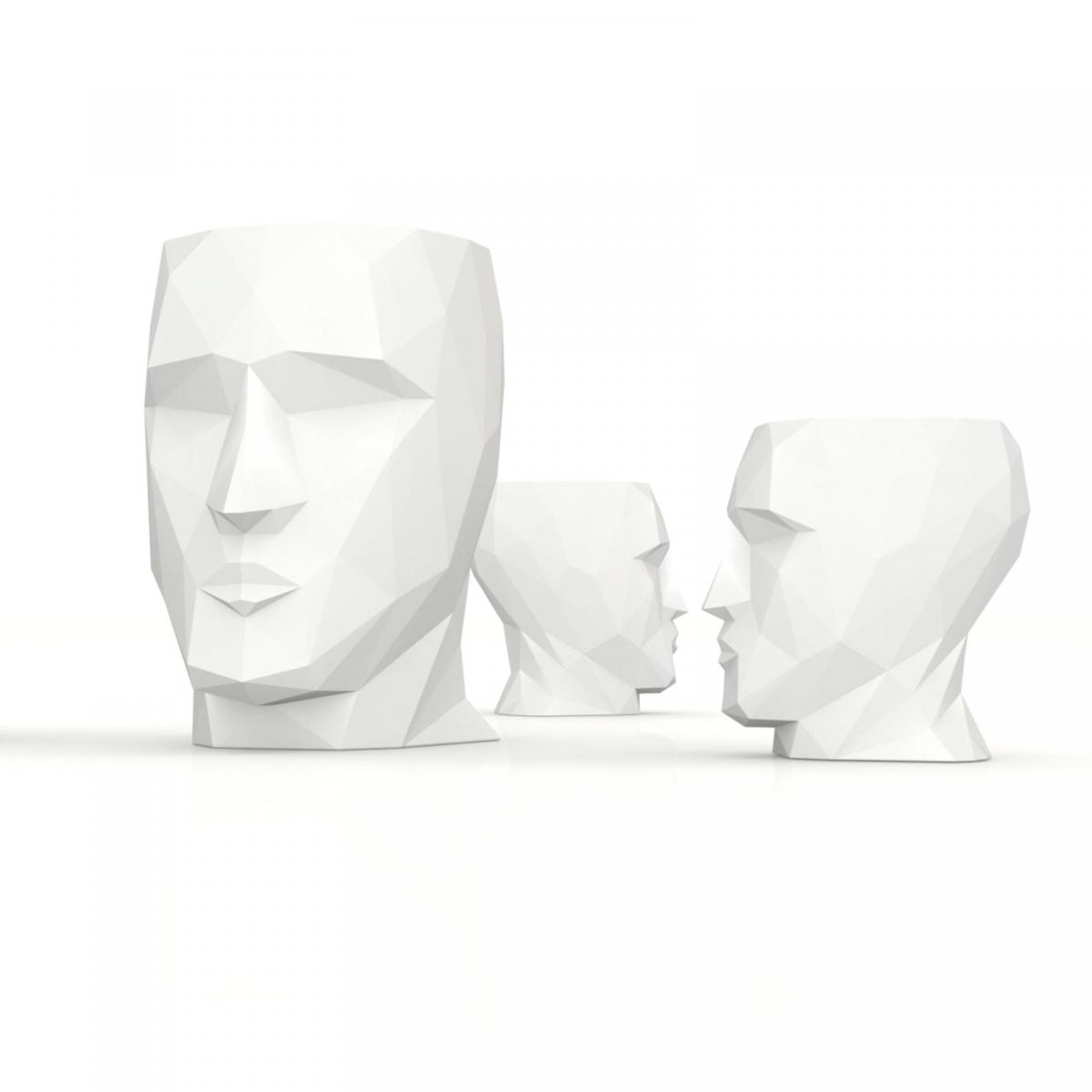 070484 Столик светящийся LED RGBW BATTERY Vondom Adan