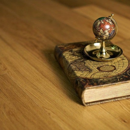 Паркетная доска Amber Wood Дуб Натур с брашью (Текстурированная) 1860х189 мм 2600200393 - Вид №2