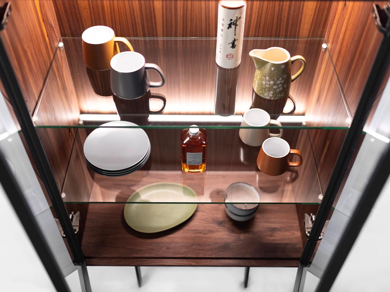 Витрина из массива дерева sixay furniture Finn ARCH-00017978 - Вид №3