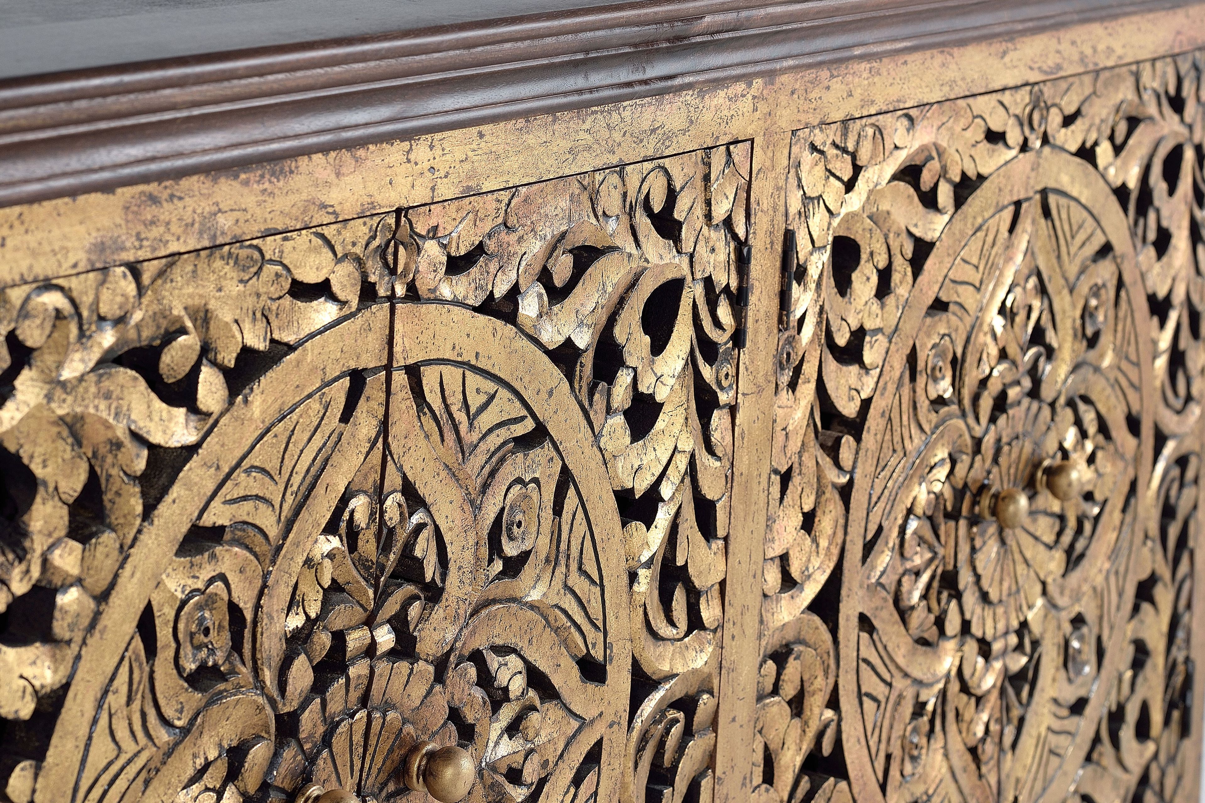 Шкаф с золотым листом с распашными дверями Giner y Colomer 1263 ARCH-00132278 - Вид №3