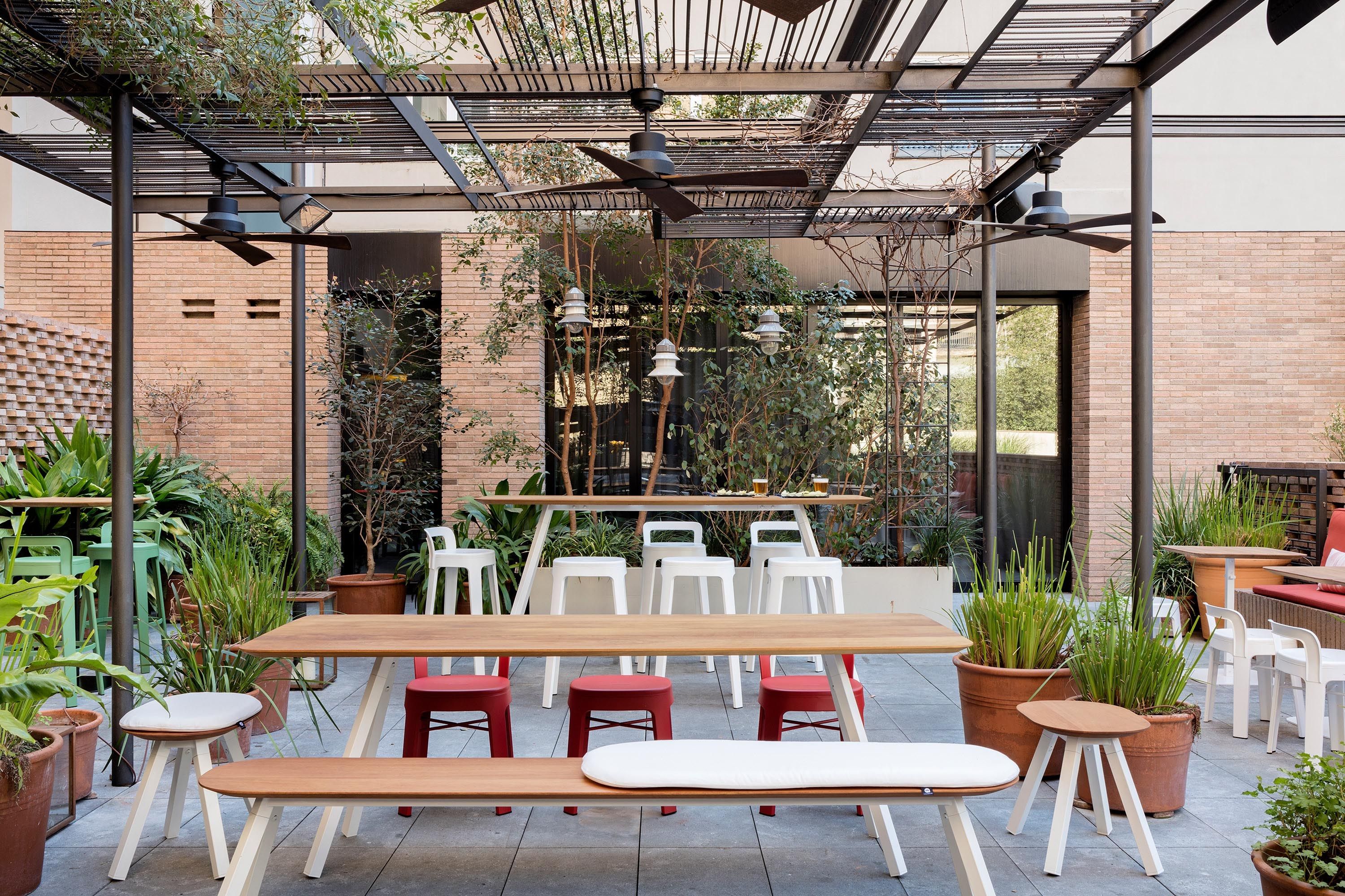 Стальной низкий стул RS Barcelona OMBRA ARCH-00025466 - Вид №1