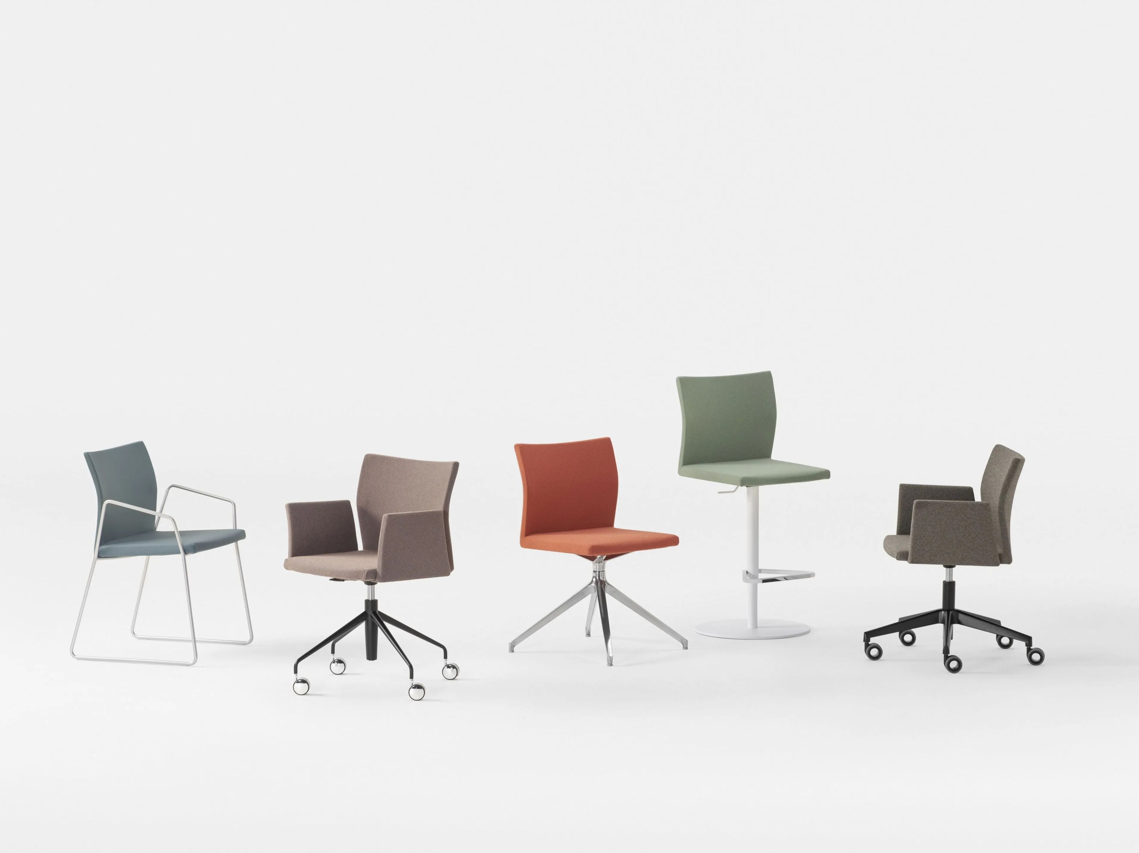 Тканевый поворотный мягкий стул Kastel Kalla 25 ARCH-00100161