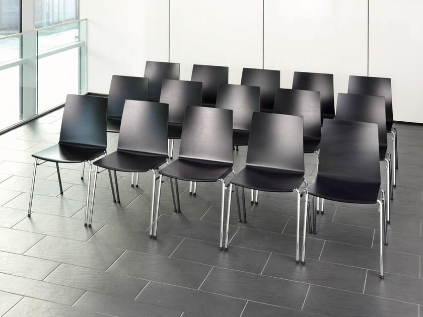 Wiesner-Hager Штабелируемое кресло для конференций из искусственной древесины с подлокотниками Update 6353 - Вид №1