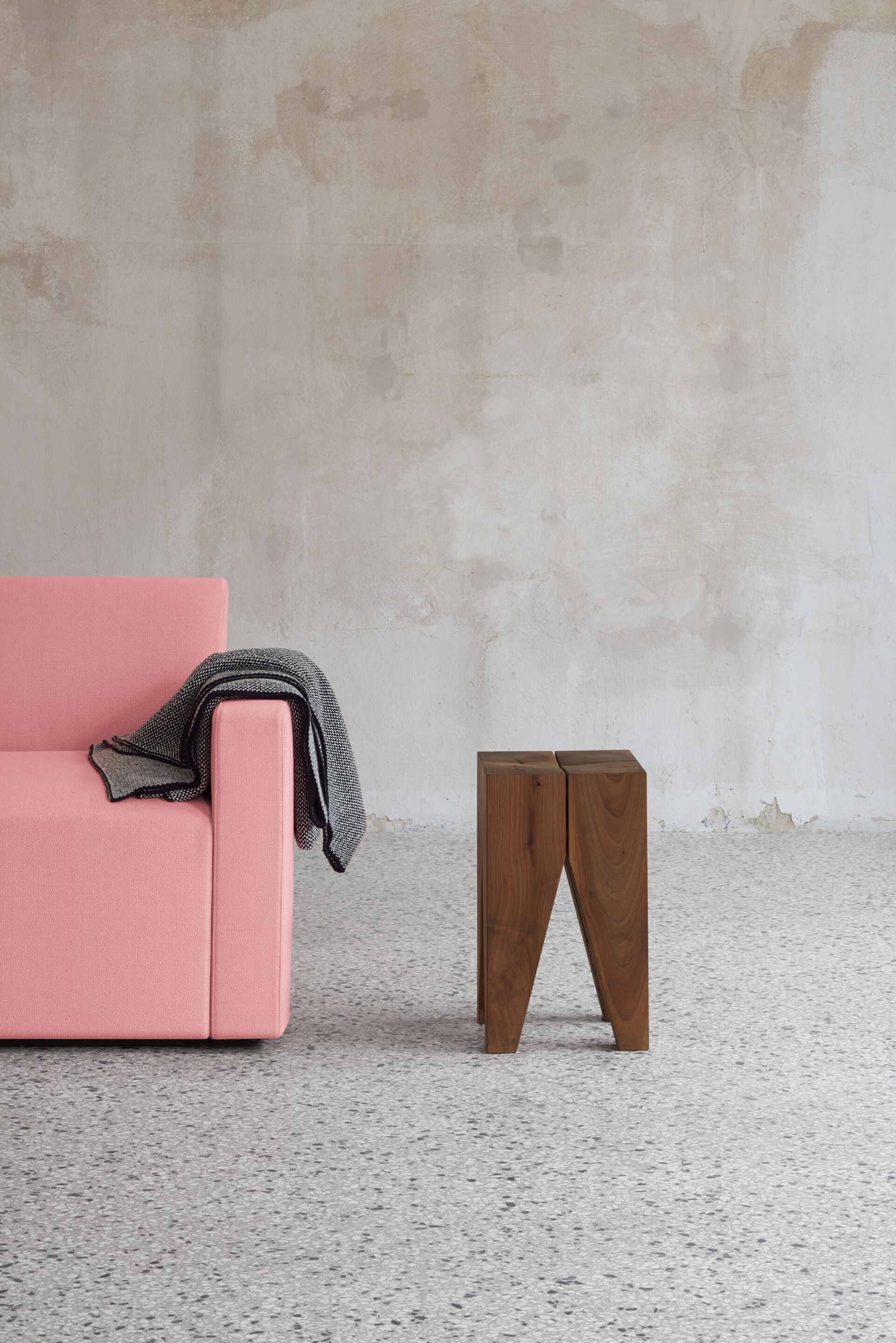 Табурет из массива дерева e15 BACKENZAHN™ ARCH-00066592 - Вид №18