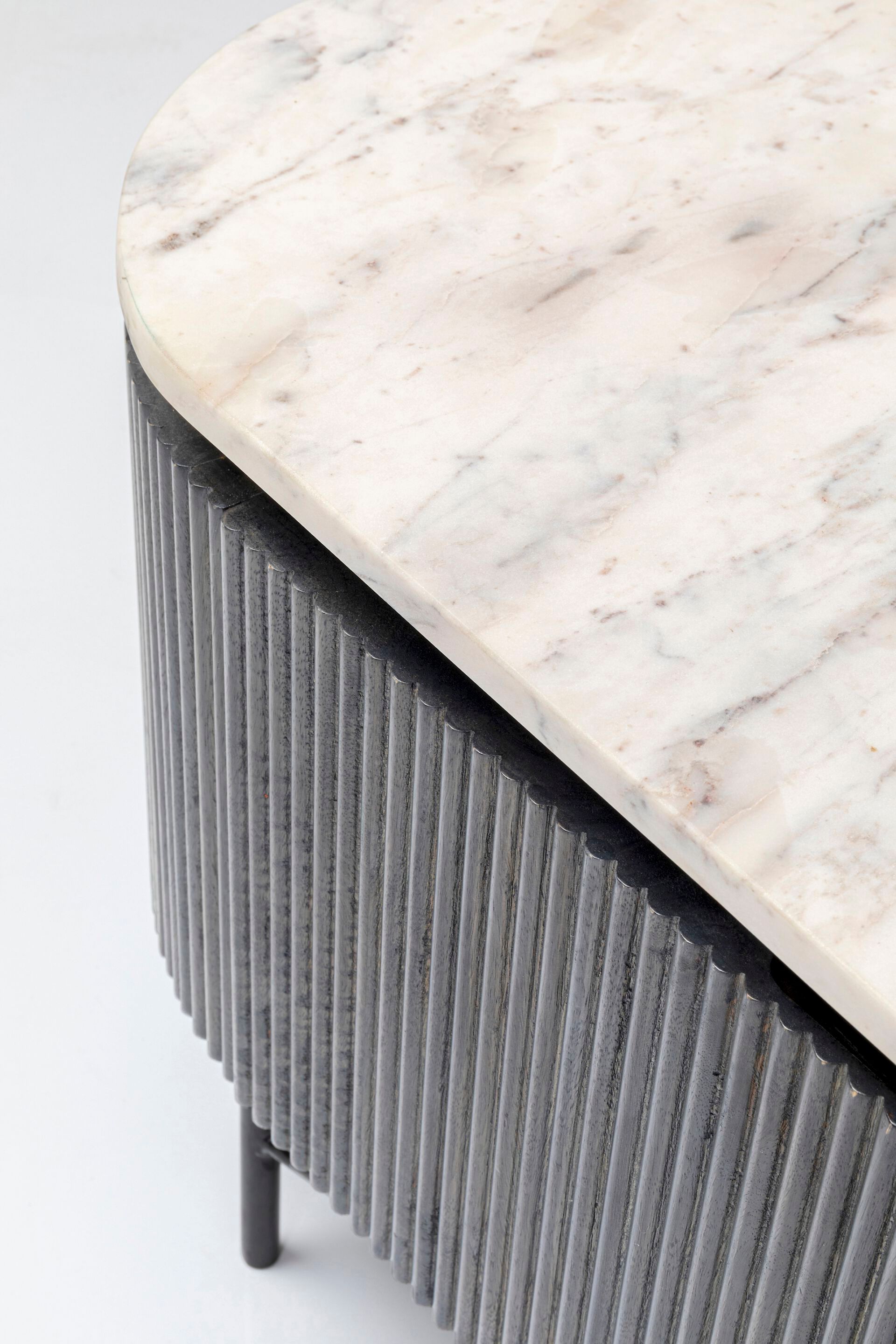 Мраморный шкаф с распашными дверями KARE Design Glenn ARCH-00152199 - Вид №1