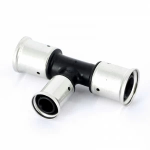 Тройник пресс PVDF HENCO 26x20x26