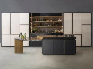 TM Italia Cucine Кухня с островом и колоннами