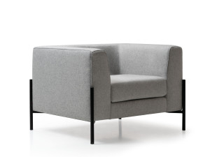 Кресло с подлокотниками для контракта