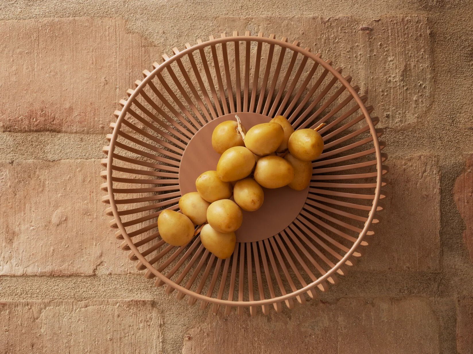 Стальной держатель для фруктов с порошковым покрытием blomus ARCH-00015399 - Вид №4