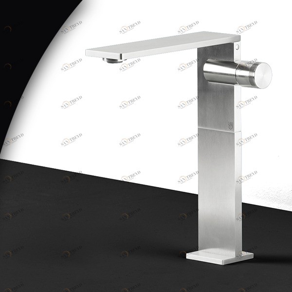 Смеситель для раковины AICO AIC3L серебристый глянцевый Radomonte