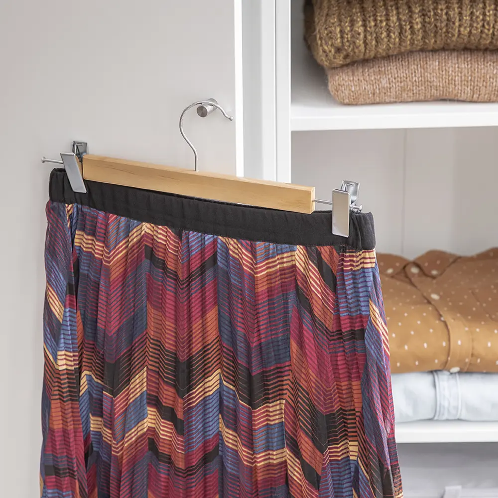 Плечики Spaceo с зажимом: элегантное хранение без деформации 82680668 Плечики с зажимом STLM-0033928 - Вид №5