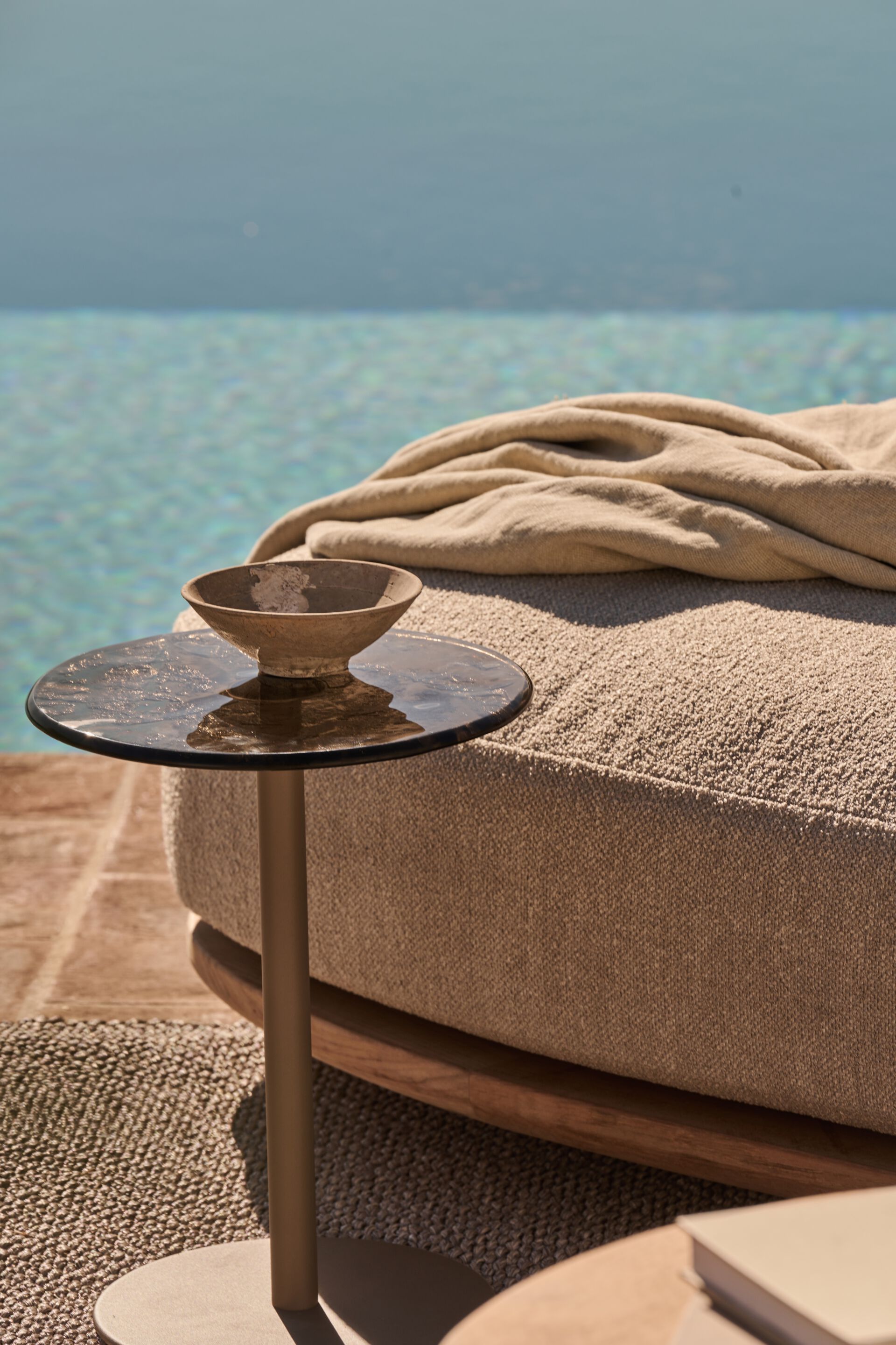 Алюминиевый садовый столик Ø 32 см TRIBÙ море ARCH-00121765 - Вид №3