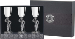 10647875 Аргента (Россия) Набор из 3 рюмок  "Честь имею" посеребренный полиров. с черн.+ футляр Латунь, -? Латунь