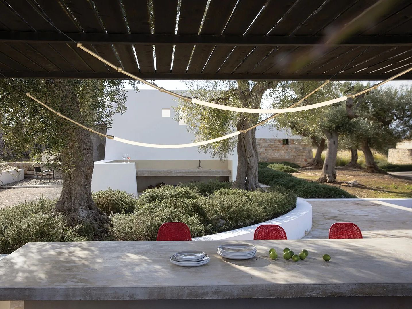 Алюминиевый светодиодный подвесной светильник Karman Leda ARCH-00051226