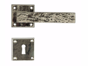 Ручка на розетке с насадкой