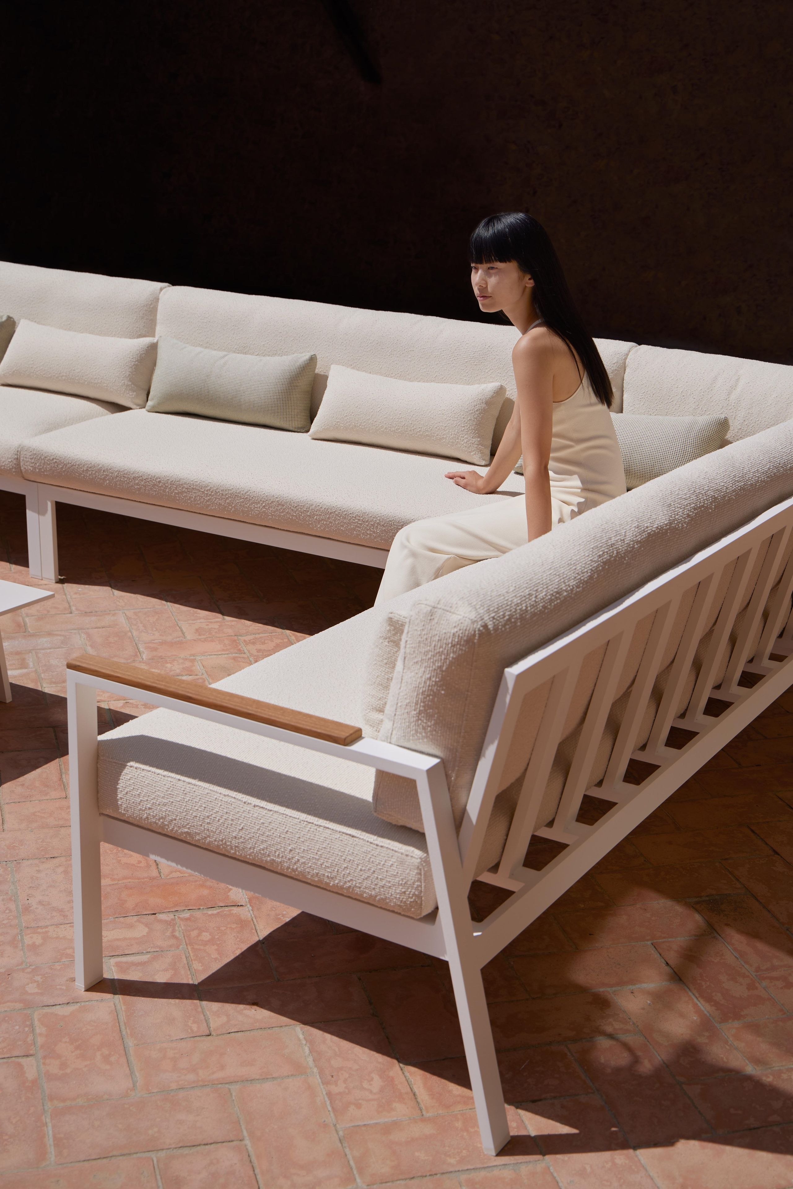 Алюминиевый модульный садовый диван для контракта GANDIABLASCO Timeless ARCH-00048821 - Вид №7