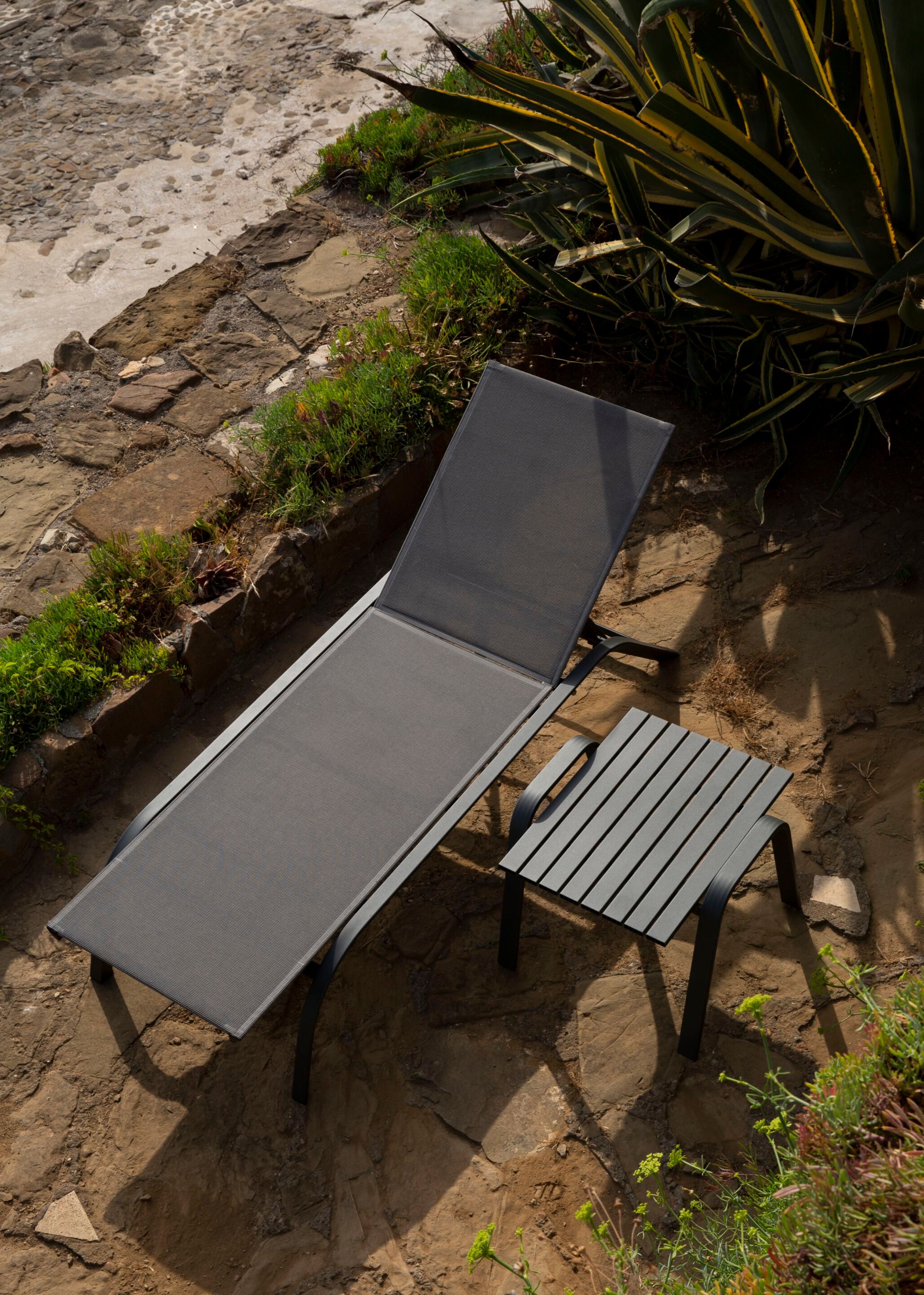 Алюминиевый журнальный столик Unopiù Panarea ARCH-00012157 - Вид №2