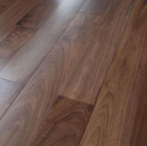 Массивная доска Magestik floor Под лаком (экзотика) Орех американский Селект (Гладкая) 300-1800х90 мм.