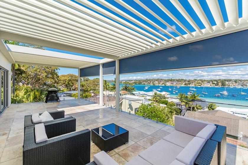 RENSON Моторизованная пергола с регулируемыми жалюзи sun-id-1466713 - Вид №2