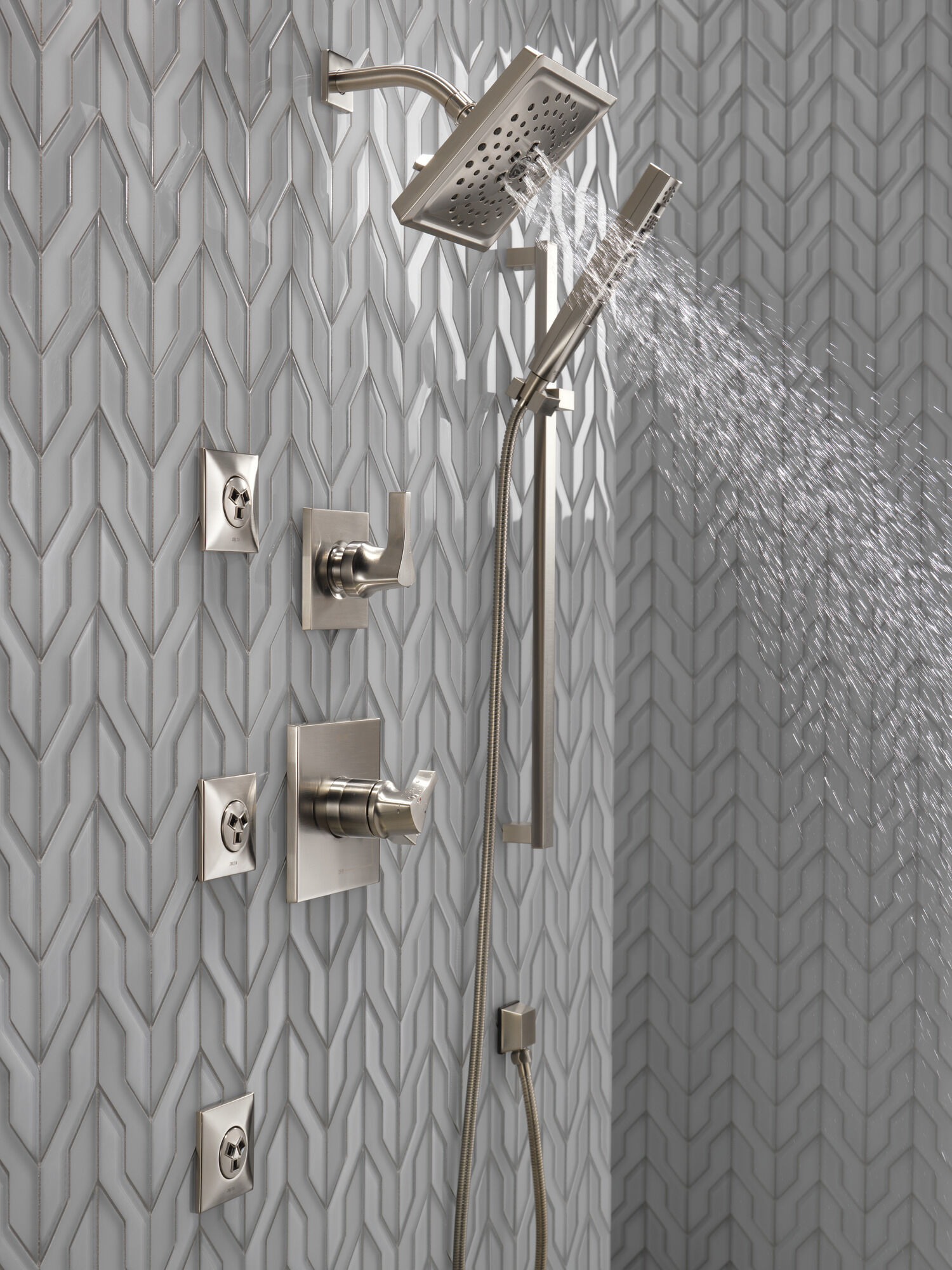 Квадратный спрей для тела HydraChoice® Square Body Spray Trim Delta Faucet T50210-SS - Вид №52