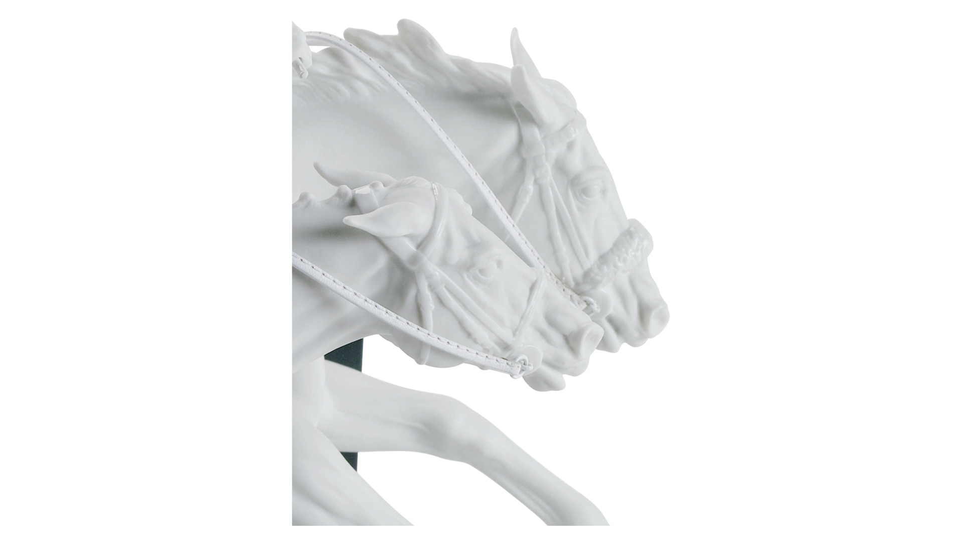 10669112 LLADRO Фигурка Lladro "Скачки" 44х28см Фарфор Lladró  - Вид №1