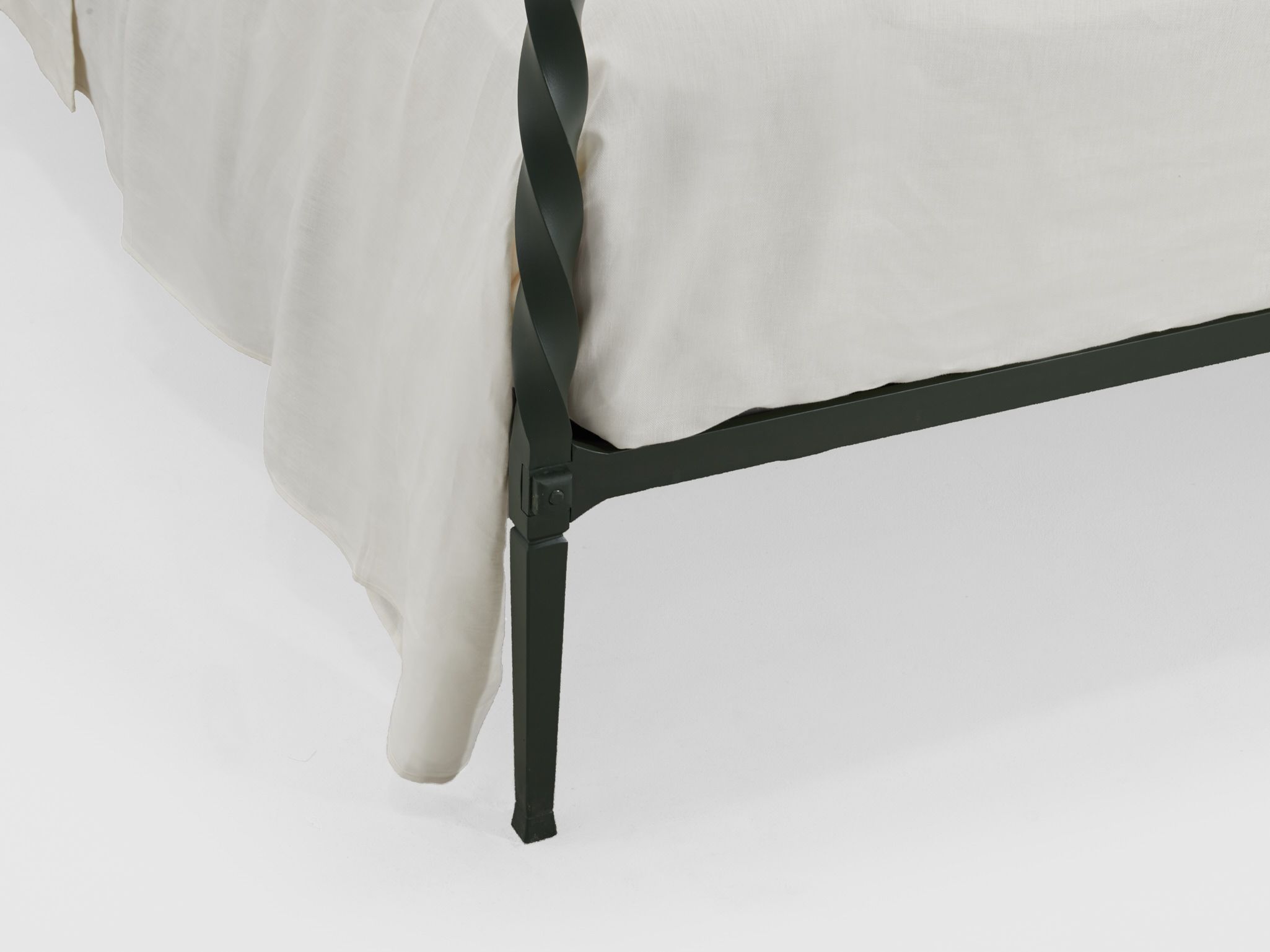 Двуспальная кровать из кованого железа с балдахином Lispi RITO ARCH-00050245 - Вид №7