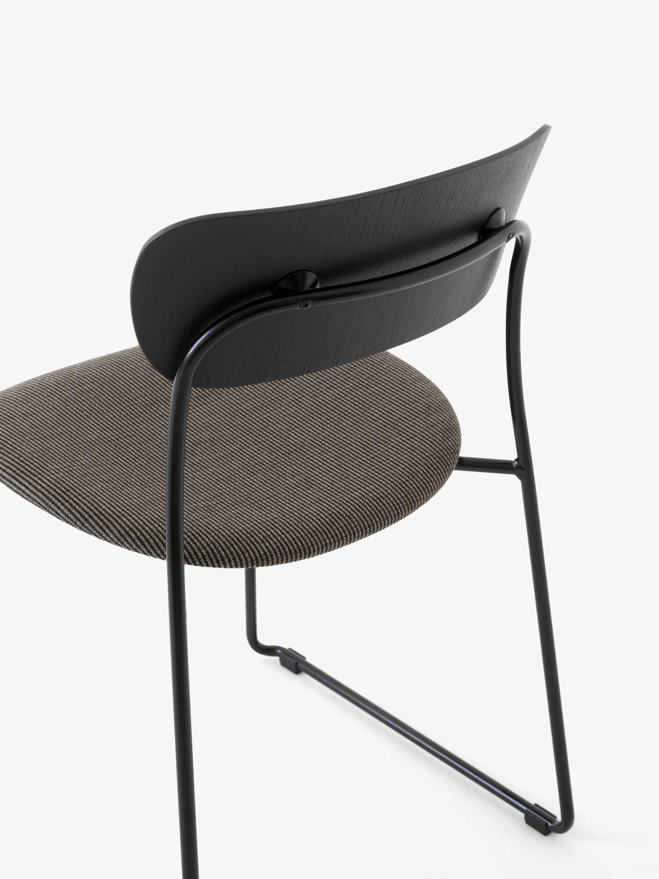 Деревянный стул сани с мягким сиденьем &Tradition Pavilion ARCH-00124210 - Вид №3