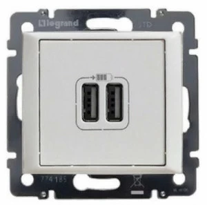 Розетка 2-ая USB зарядка 1500mA Legrand Valena белая
