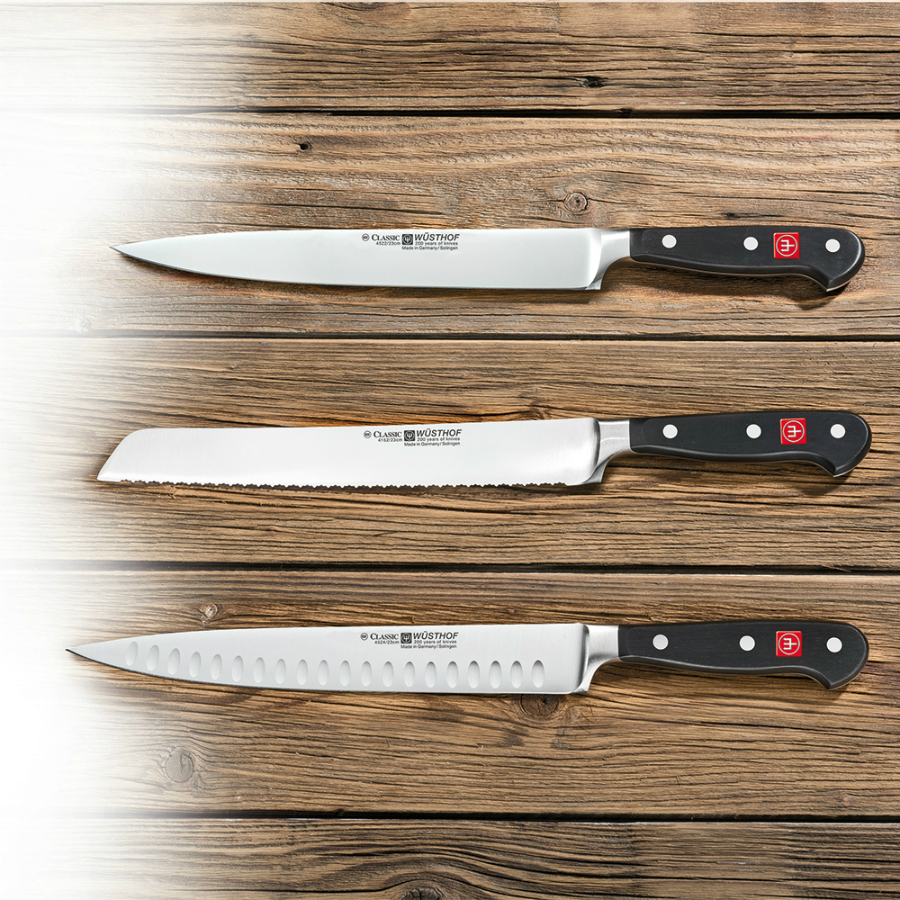 Нож кухонный для резки мяса Classic с углублением на кромке, 20 см WUESTHOF W452420 - Вид №1
