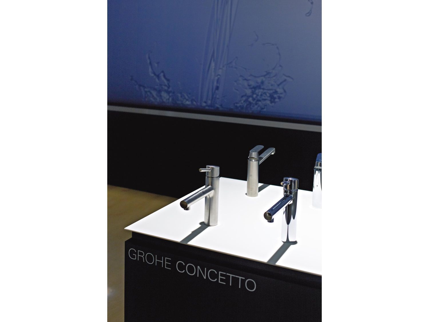 Смеситель для кухни с одним отверстием и поворотным изливом Grohe концепция ARCH-00042970 - Вид №2