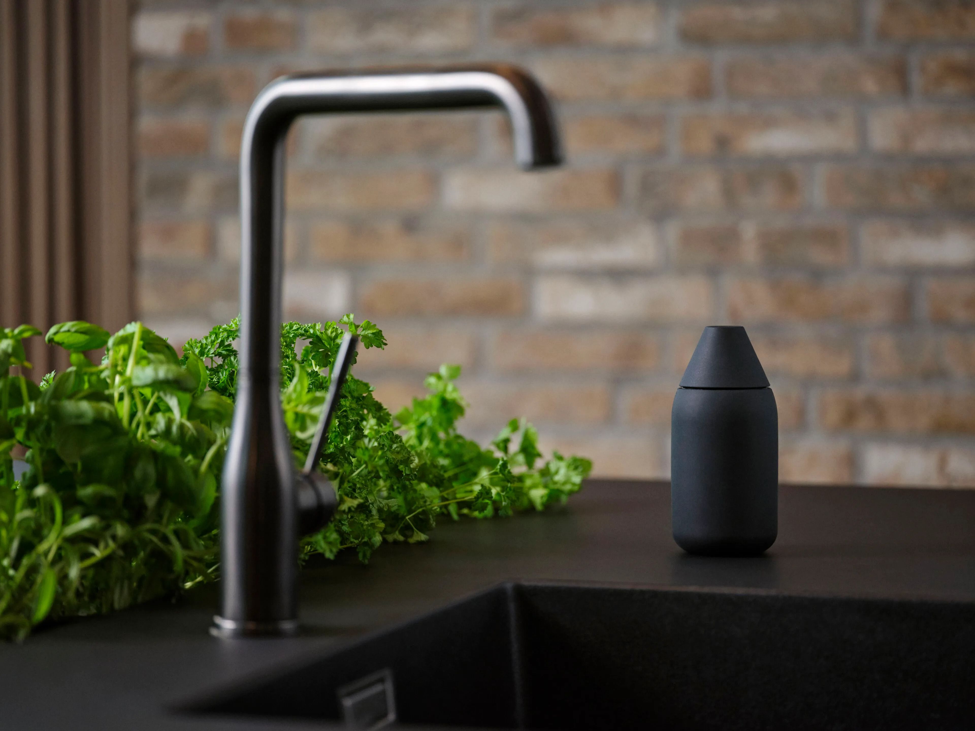 Дозатор моющего средства ZONE DENMARK Singles ARCH-00130961 - Вид №1