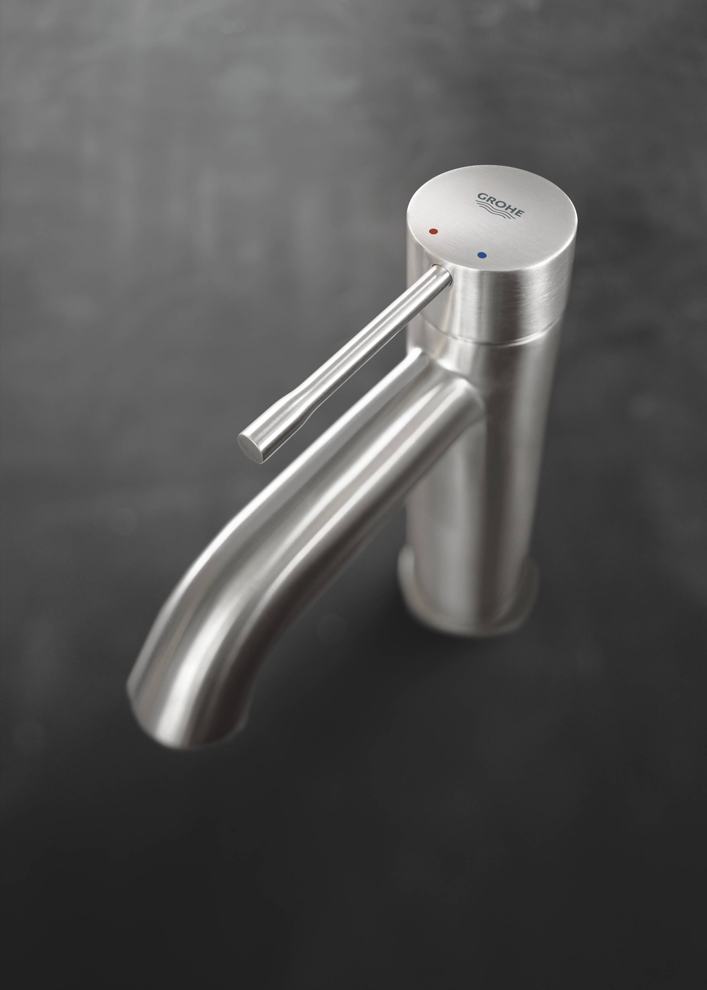 Смеситель для раковины GROHE Essence New S-Size II с донным клапаном, суперсталь (23589DC1) - Вид №5