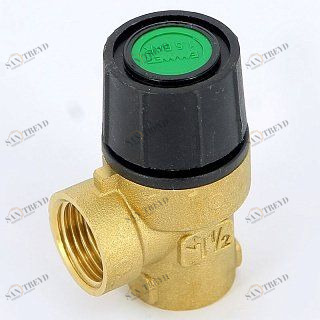 Предохранительный клапан EMMETI ВВ 1/2" 1,5 bar. С нестандартной регулировкой 205015